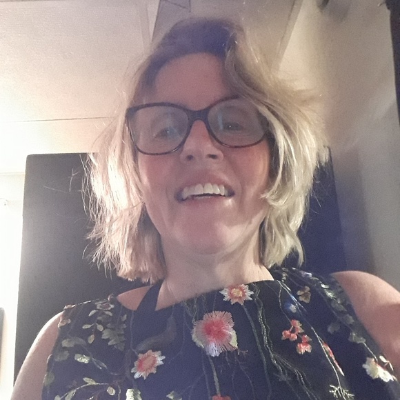 Meet your Posher, Janice - Picture 1 of 1